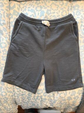 EUC Boys Vineyard Vines Charcoal Gray Slub Knit Fleece Shorts Size L (16)
